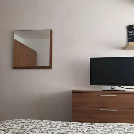 Piso Centro Con Parking Cerca Apartmán *