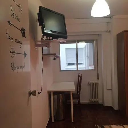 Piso Centro Con Parking Cerca Santiago de Compostela