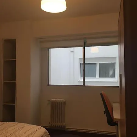 Piso Centro Con Parking Cerca Apartmán